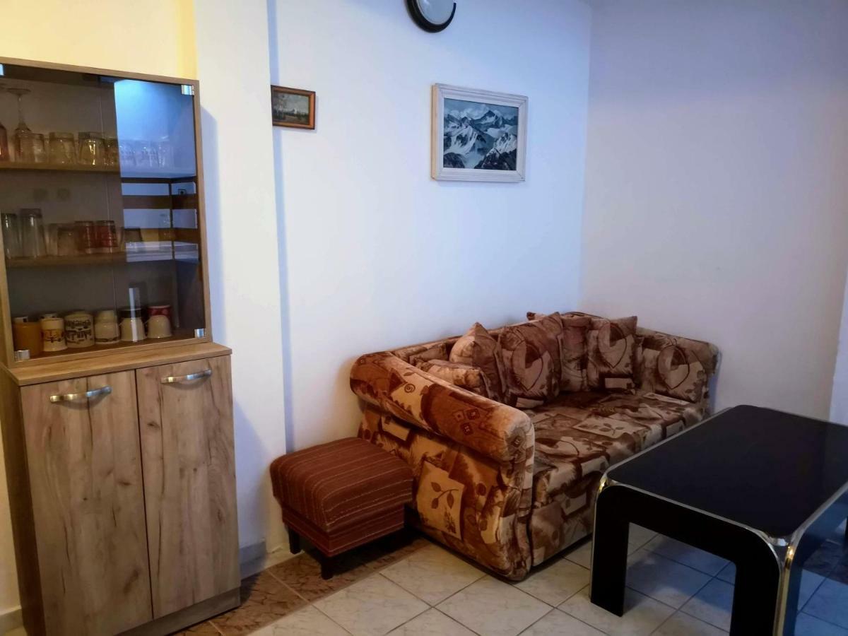 Guestrooms Stoyanovi 체르노모레츠 외부 사진