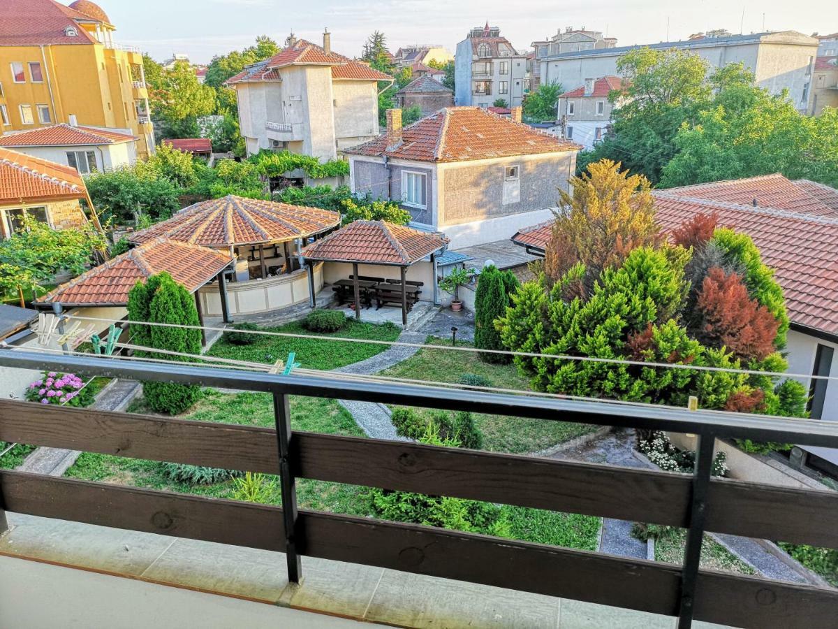 Guestrooms Stoyanovi 체르노모레츠 외부 사진