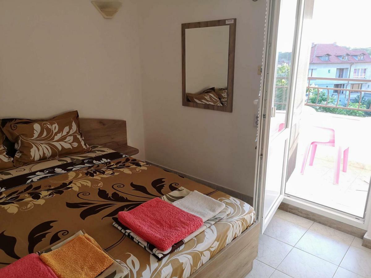 Guestrooms Stoyanovi 체르노모레츠 외부 사진