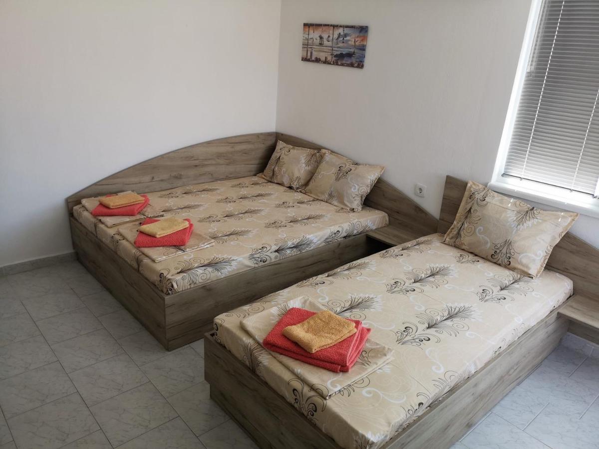 Guestrooms Stoyanovi 체르노모레츠 외부 사진
