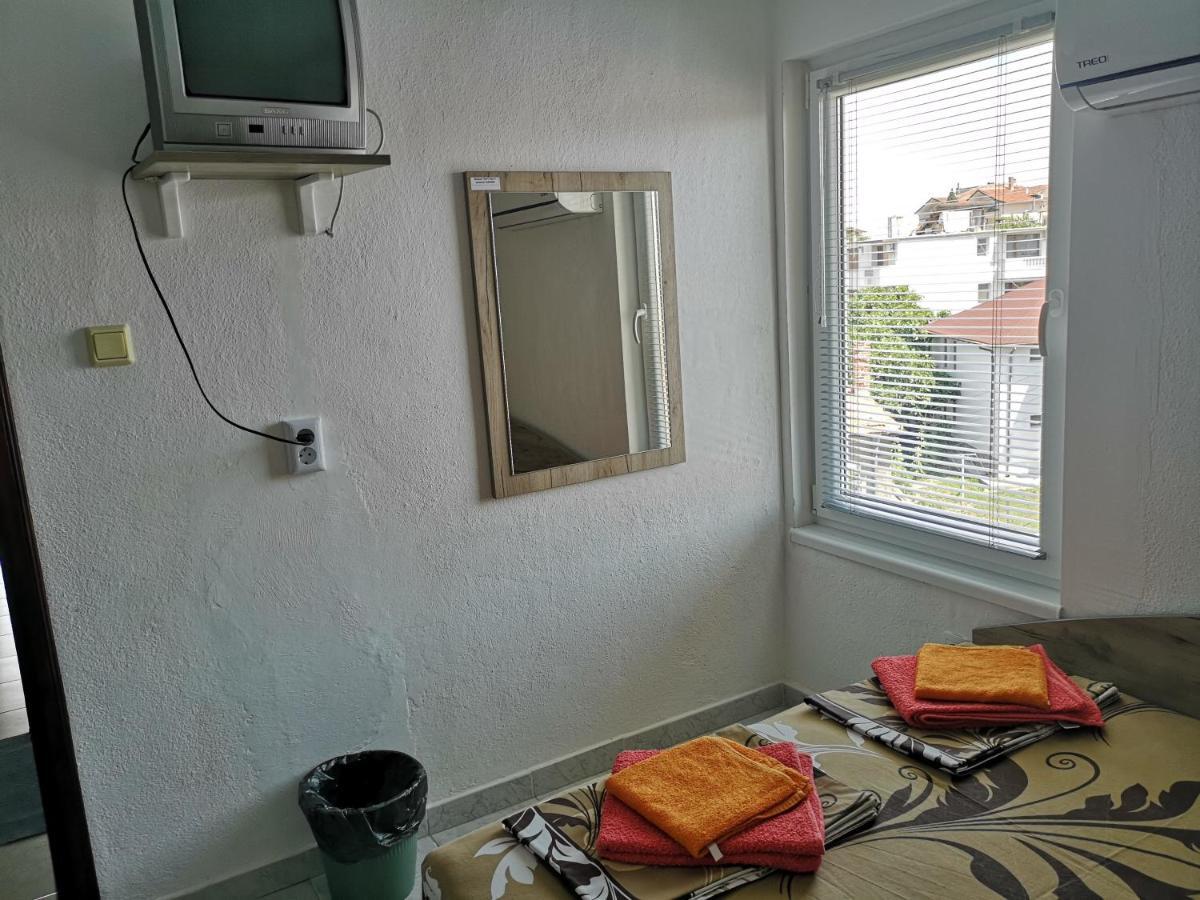 Guestrooms Stoyanovi 체르노모레츠 외부 사진