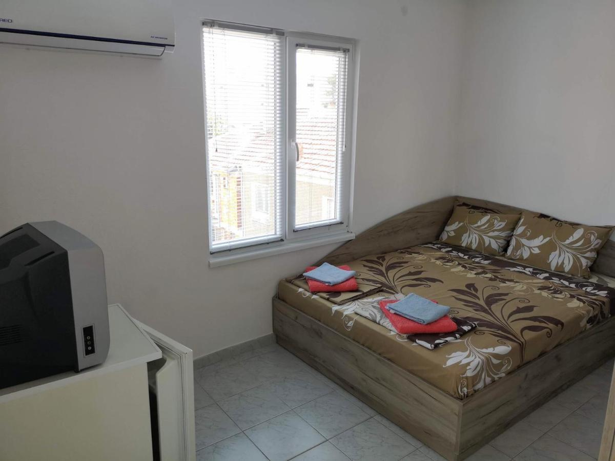Guestrooms Stoyanovi 체르노모레츠 외부 사진