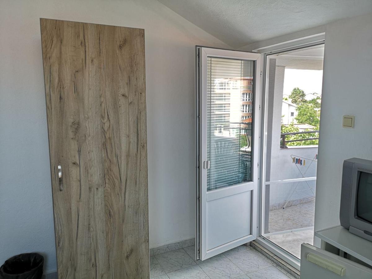 Guestrooms Stoyanovi 체르노모레츠 외부 사진